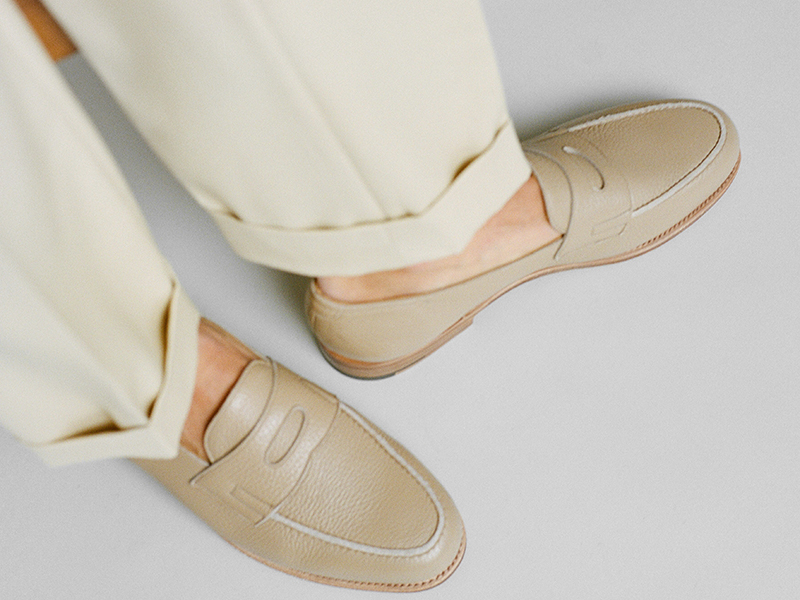 مجموعة John Lobb الجديدة هي ما تحتاج إليه لخوض مغامرات الصيف براحة مطلقة